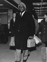 Monk / Orly / Paris